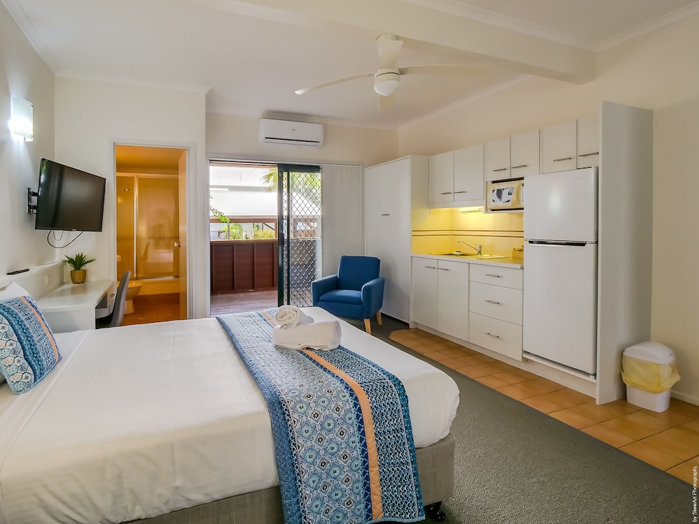 boat harbour apartments