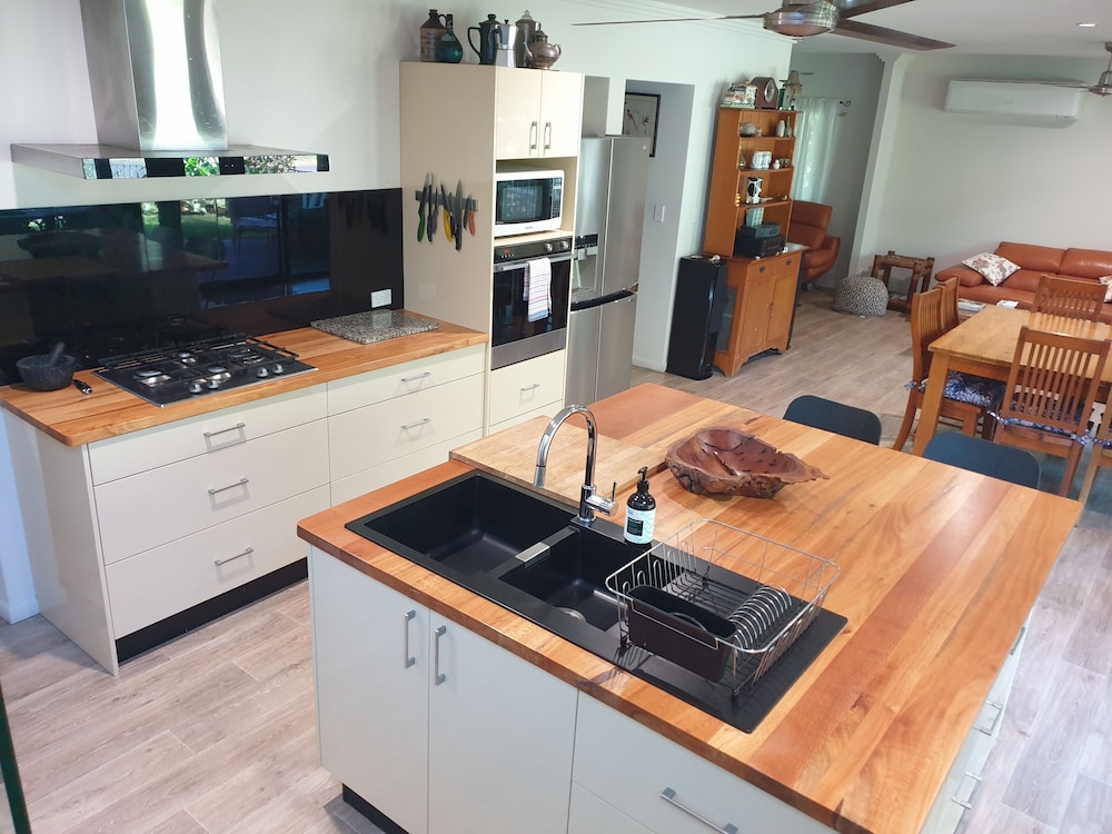 boat harbour apartments