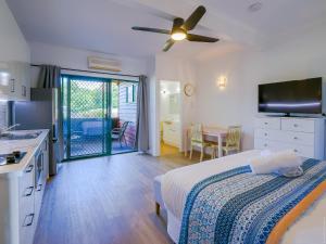boat harbour apartments