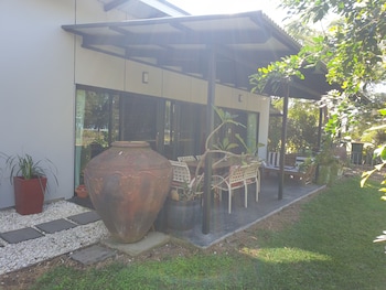 boat harbour apartments