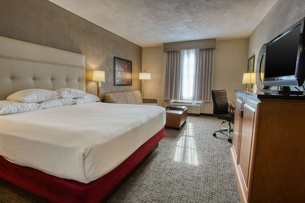 drury inn and suites near la cantera parkway
