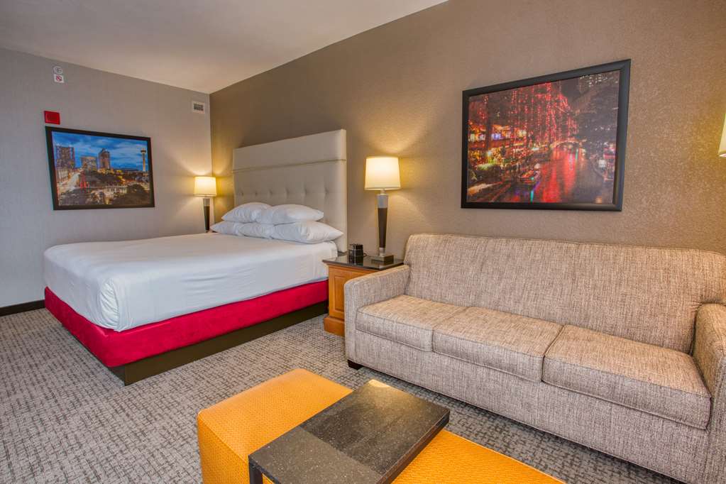 drury inn and suites near la cantera parkway
