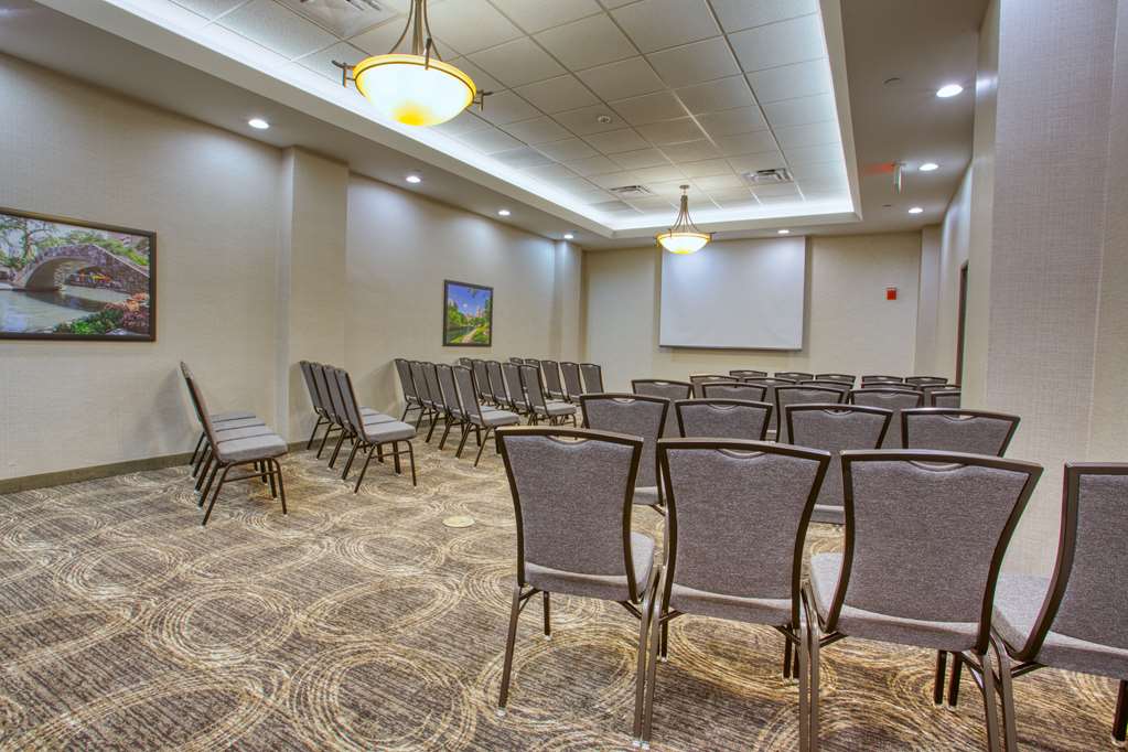 drury inn and suites near la cantera parkway