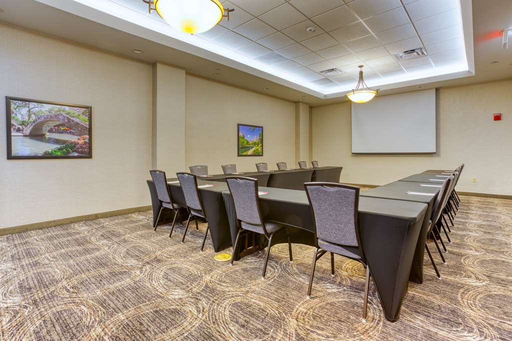 drury inn and suites near la cantera parkway