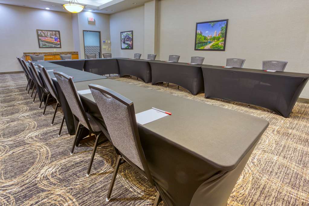 drury inn and suites near la cantera parkway