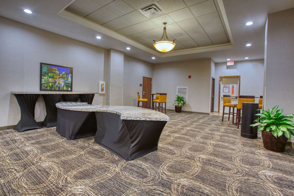 drury inn and suites near la cantera parkway