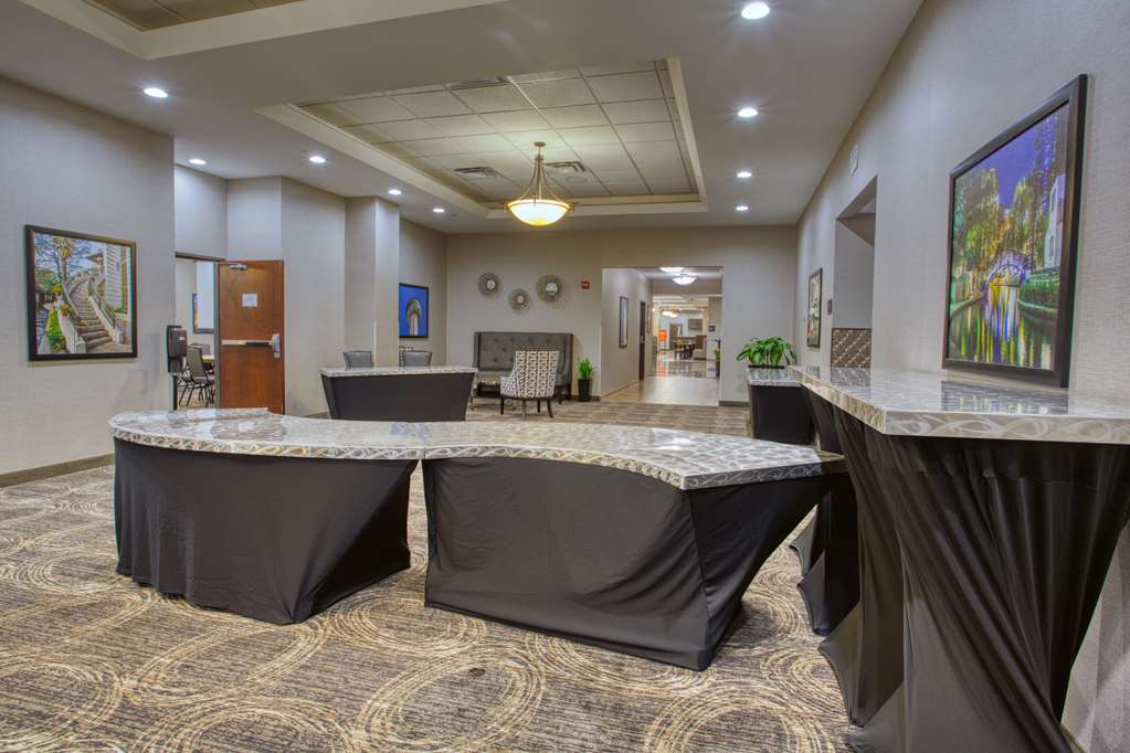 drury inn and suites near la cantera parkway