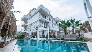 urla 1867 hotel