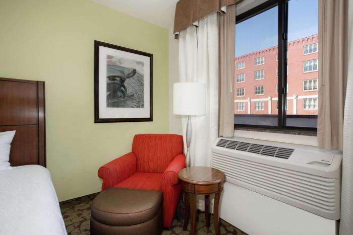 hilton garden inn lincoln downtown haymarket