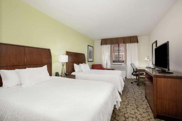 hilton garden inn lincoln downtown haymarket