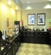 hampton inn lindale tyler
