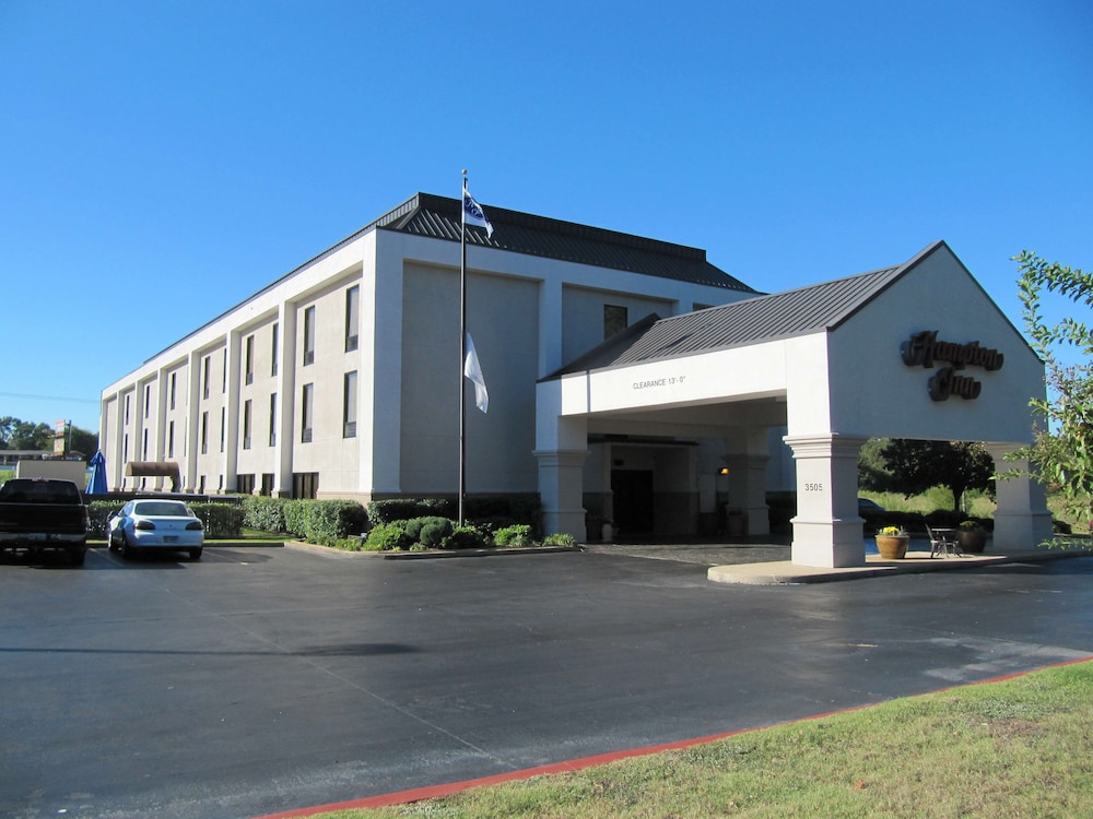 hampton inn lindale tyler