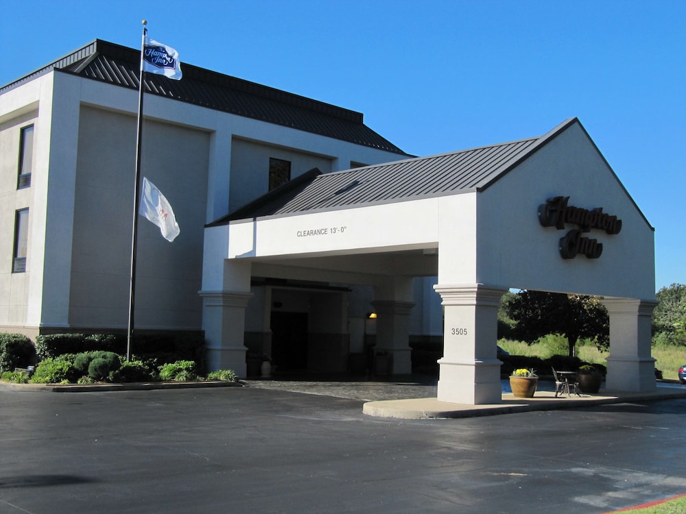 hampton inn lindale tyler