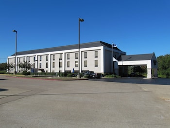 hampton inn lindale tyler