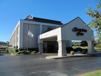 hampton inn lindale tyler