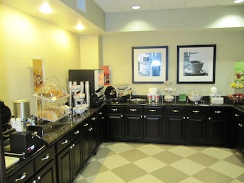 hampton inn lindale tyler