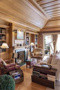 As Janelas Verdes Inn, A Lisbon Heritage Collection,In Lapa (Lisbon Old Town),4 star