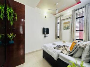bluo 2br jaipur lift balcony parking terrace