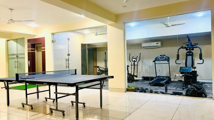 bluo studio4 golf course road gym balcony lift