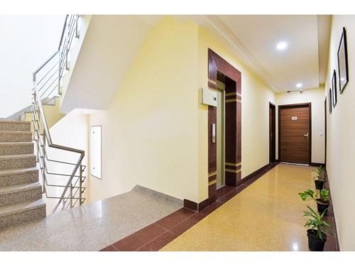 bluo studio4 golf course road gym balcony lift