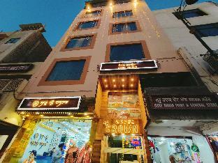 hotel crown