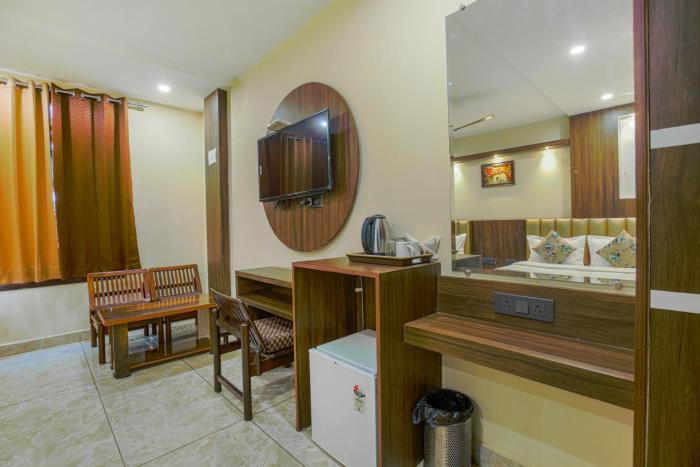 hotel crown