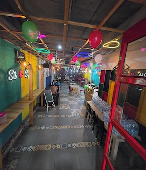 Hotel Five Seasons,Varpal>>Amritsar,2 star