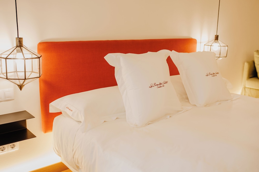 la ermita suites unico hotel monumento de cordoba
