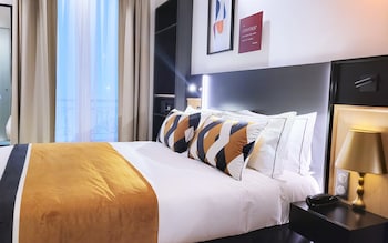 hotel star champs elysees