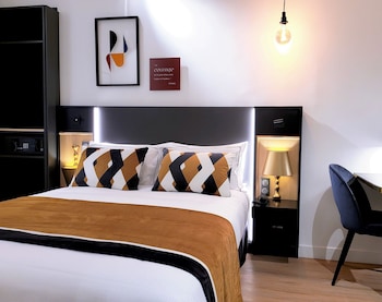 hotel star champs elysees