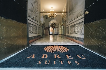 apartamentos abreu suites
