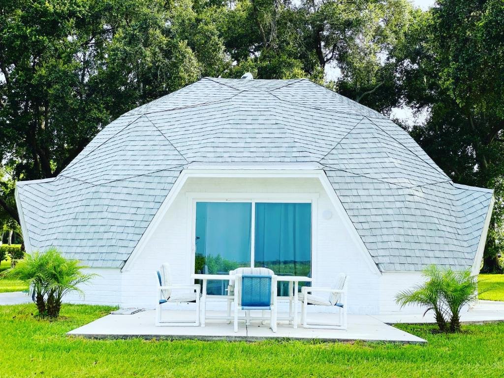 studio 02 lake sumner