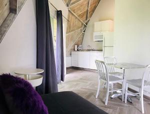 studio 02 lake sumner