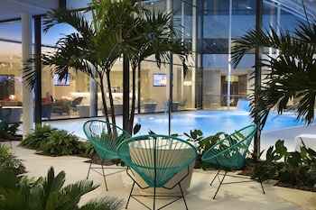 Hotel Oceania Paris Roissy Cdg,Le Mesnil-Amelot>>Chatres,4 star