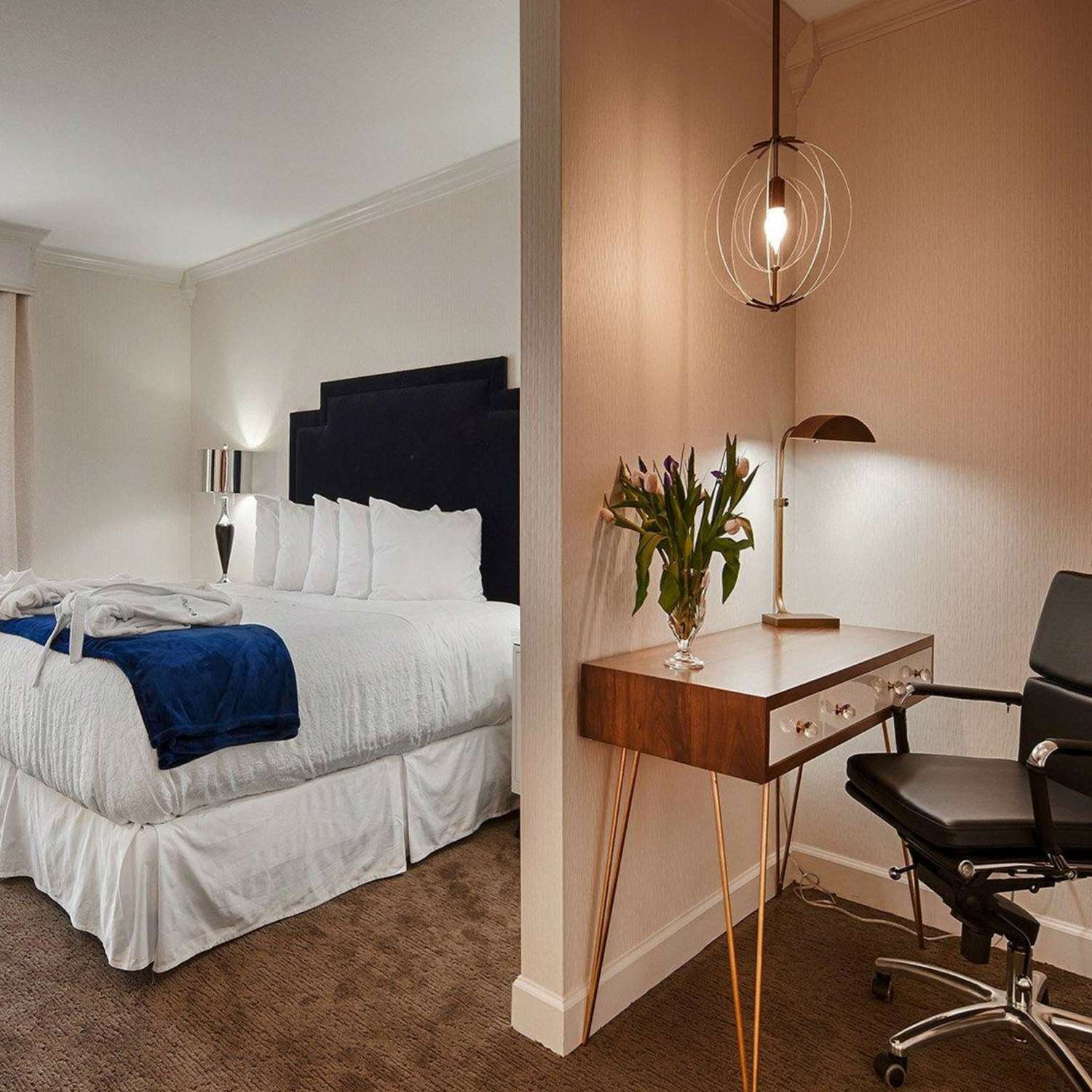the burgundy hotel tapestry collection by hilton