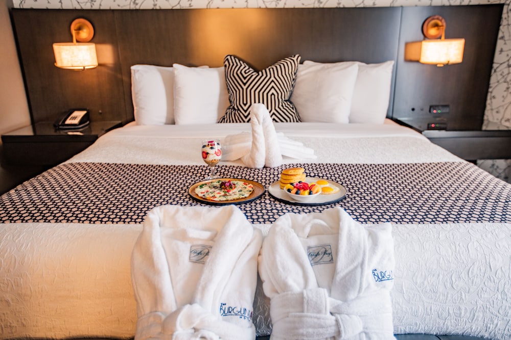 the burgundy hotel tapestry collection by hilton