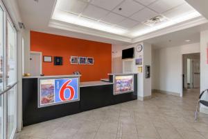 motel 6 san antonio tx downtown alamo dome
