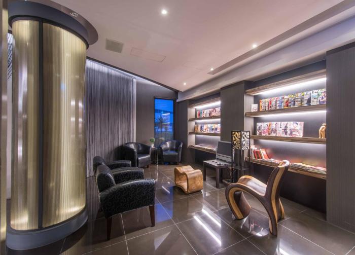 forward hotel nangang