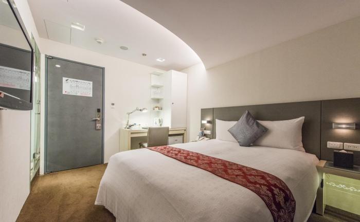 forward hotel nangang