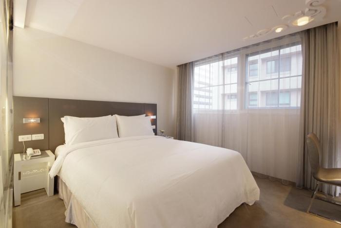 forward hotel nangang