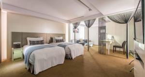 forward hotel nangang