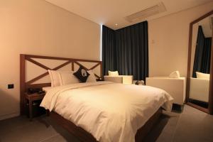 hotel the designers jongno