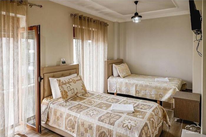 vila leo lux