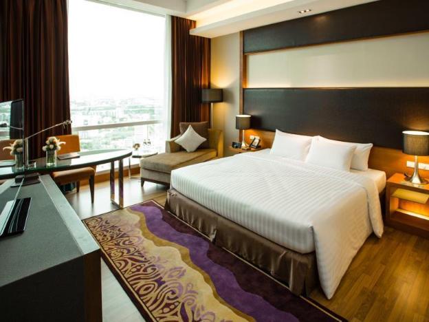 the grand fourwings convention hotel