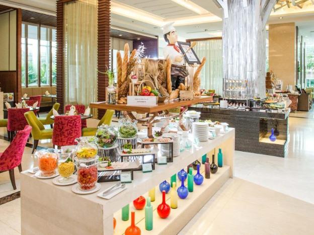 the grand fourwings convention hotel