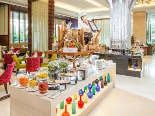 the grand fourwings convention hotel