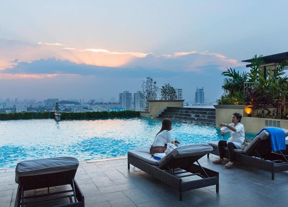 the grand fourwings convention hotel