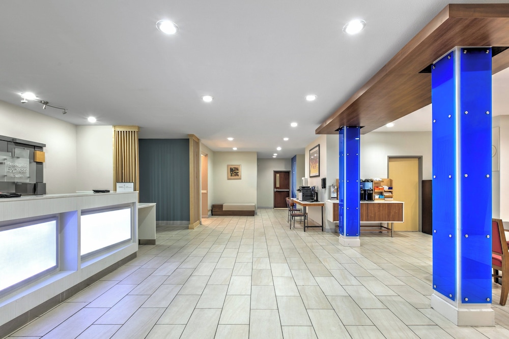 holiday inn express hotel and suites livingston by ihg