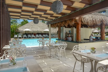 privilege aluxes isla mujeres adults only