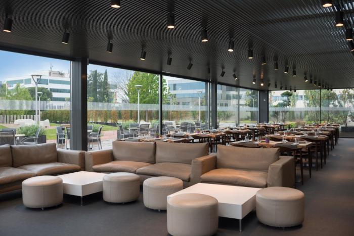 barcelona airport hotel